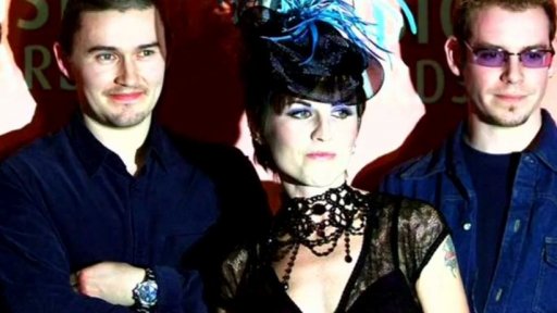 Zemřela Dolores O´Riordanová