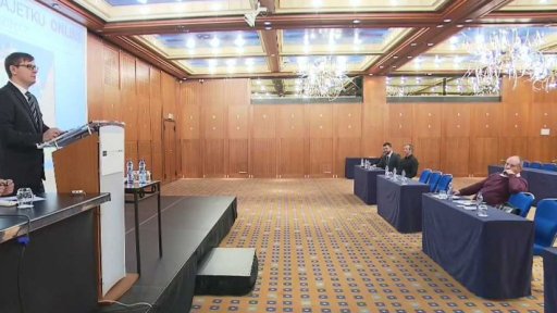 Dražba Pinkasova paláce