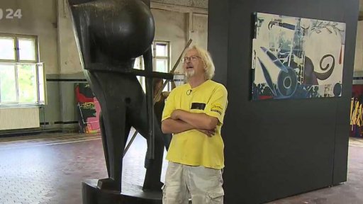 Stefan Milkov vystavuje na Dole Michal