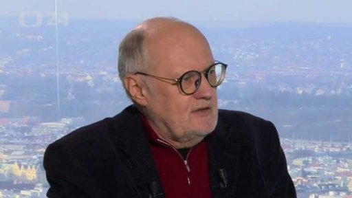 Václav Bělohradský, filozof a sociolog; Lukáš Macek, politolog, ředitel dijonské sekce Sciences Po