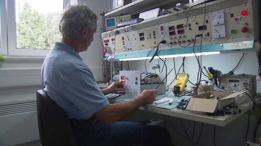 Výroba technologických pracovišť pro školy