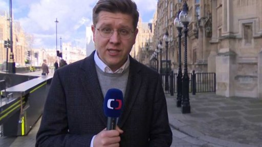 StB v britské vrcholné politice + rozhovor se S. Ptáčníkovou