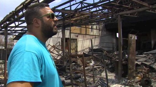 Kritika řecké vlády kvůli požárům + rozhovor s A. Fardou