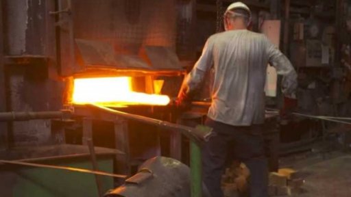 Mezi brexitem a americkými cly