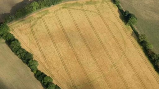 Letecká archeologie + rozhovor s M. Gojdou