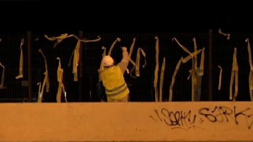 Žluté stužky proti úklidovým četám