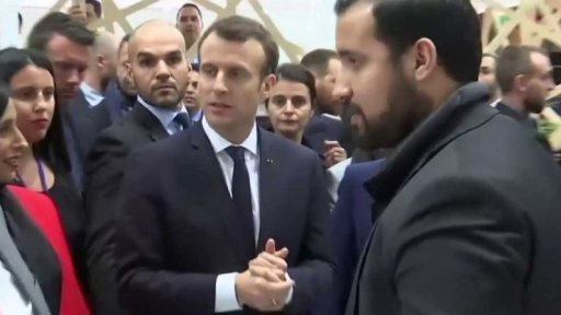 Aféra exporadce škodí prezidentovi