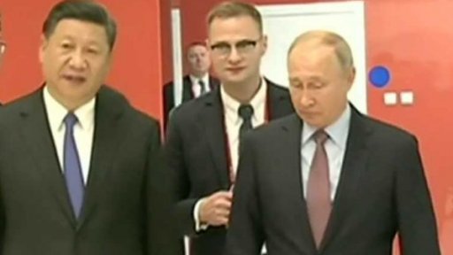 USA, Čína a Rusko: hry velmocí + rozhovor s V. Baarem