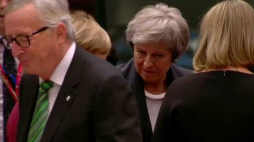 Británie bez záruk k brexitu + rozhovor s L. Dolanským