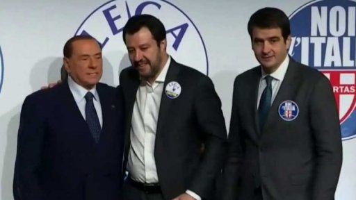 Volby v Itálii: čekání na výsledek + rozhovor s M. Ferrarovou