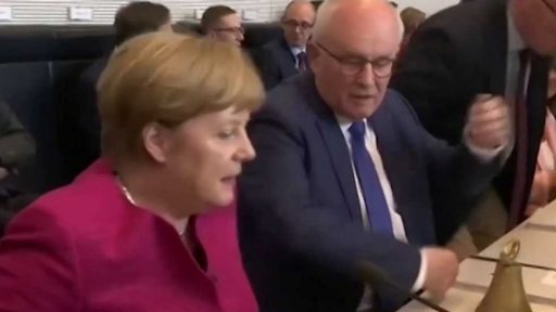 Trest pro Angelu Merkelovou?