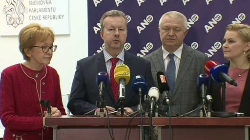 ANO a KSČM budou dál jednat o programu