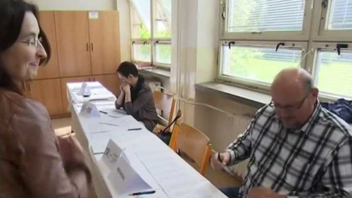 Zákon o obecném referendu - rozhovor s Jiřím Pospíšilem a Marianem Jurečkou