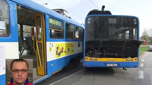 Srážka autobusu s tramvají v Ostravě