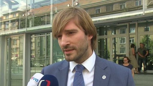 Platy zdravotníků plošně neporostou