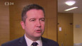 Hamáček se postavil za ministra Petříčka
