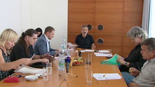 Čtyři ze sedmi radních ČTK zřejmě porušují zákon