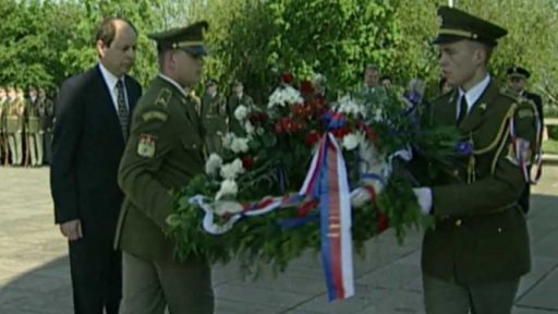 Povýšení důstojníků (1998)