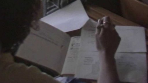 Chmelové brigády už nejsou povinné - co s tím? (1990)