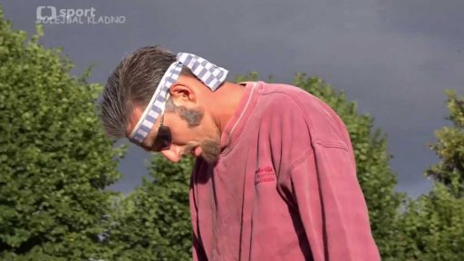 Za oponou: další z kladenských recesí