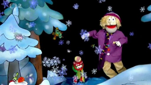 Hary a Muf bruslí na zamrzlém rybníčku.