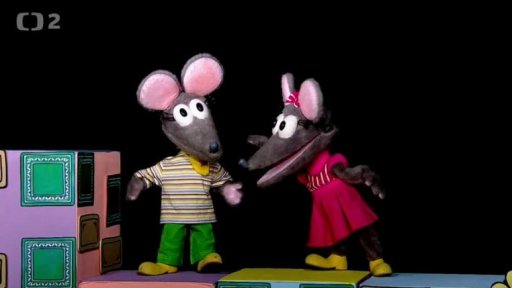 Tryskáček a Tryský čtou knihu o Benátkách