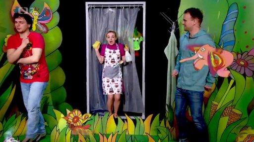 Mufikanti zpívají písničku o krokodýlovi Jeronýmovi…