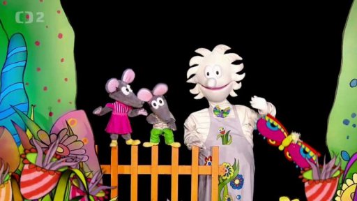 Vypadá to, že Mufokytka uspala svou vůní Pipa.…