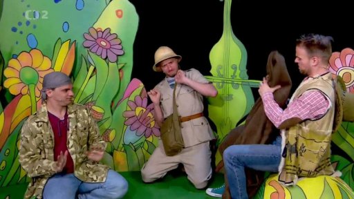 MUFIKANTI Tomáš s Filipem nemůžou chytit správný rytmus písničky, podaří se to Polapilovi. Tím pádem zvítězil v soutěži o chycení toho nejpolapitelnějšího. Kluci a Polapil zpívají píseň: Kousavá deka.