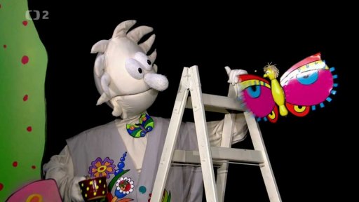 Otylka touží být motýlem super- strašlivákem…