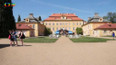 Zámek a park Krásný Dvůr