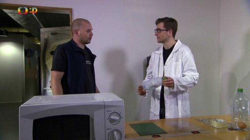 Koumákova reportáž: Jak funguje mikrovlnka
