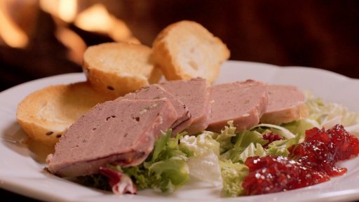 Kančí paštika s brusinkami