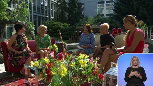 Zlata Adamovská, Mirka Knapková, Dagmar Pecková + anketa