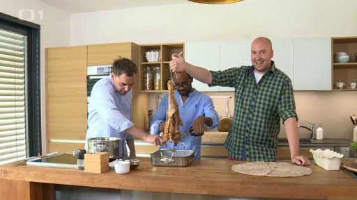 Slavnostní máčená jehněčí nožka