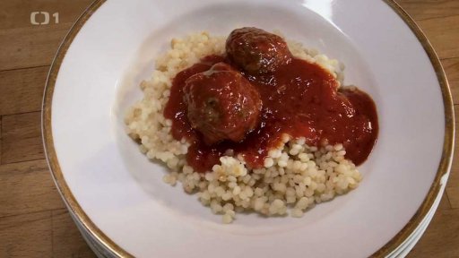 Masové kuličky s rajskou omáčkou a tarhoňou