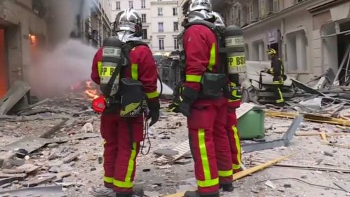 Výbuch v centru Paříže