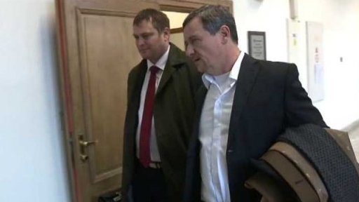 Pokračování soudu s Davidem Rathem