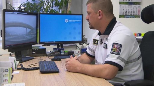 Tresty za bezdůvodnou jízdu v levém pruhu