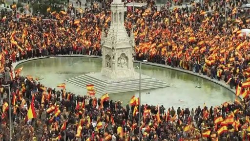 Desítky tisíc lidí v madridských ulicích