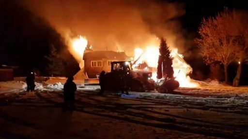 Požár horské chaty