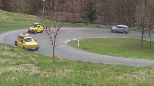 Žluté trabanty na poslední cestě