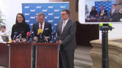 Vláda snížila schodek rozpočtu penězi z privatizačního účtu