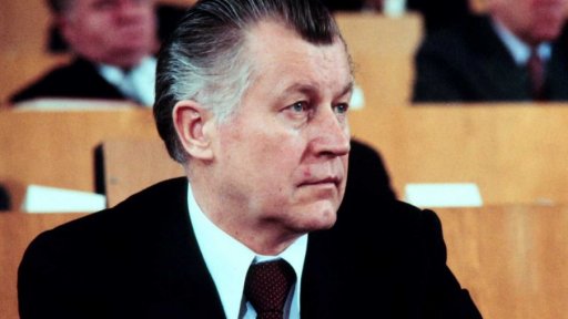 Zemřel Peter Colotka