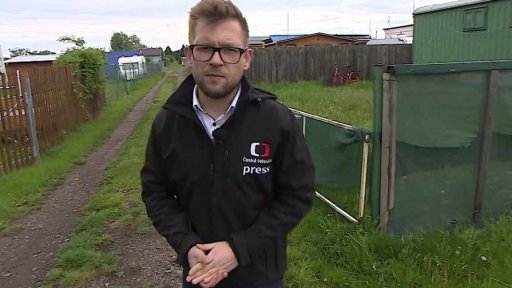 Drobné stavby u jezer bez povolení