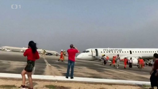 Přistání letadla Myanmarských aerolinií