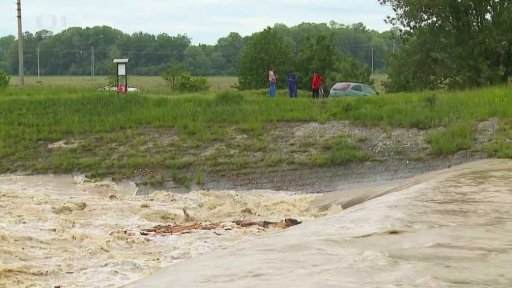 Stoupající hladina Bečvy