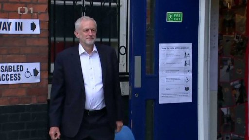 Začaly volby do Evropského parlamentu – první volí Britové a Nizozemci