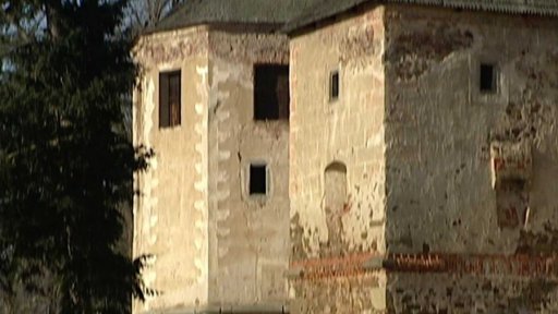 Další ústavní stížnost na zdanění finančních náhrad církvím