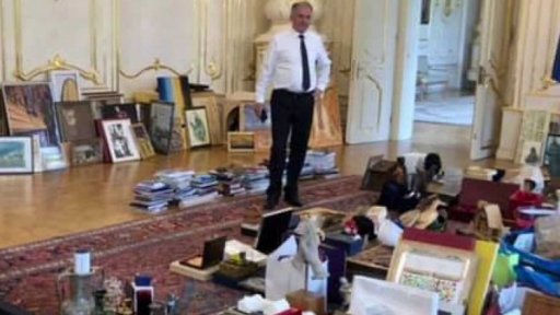 Poslední den prezidenta Kisky v úřadu